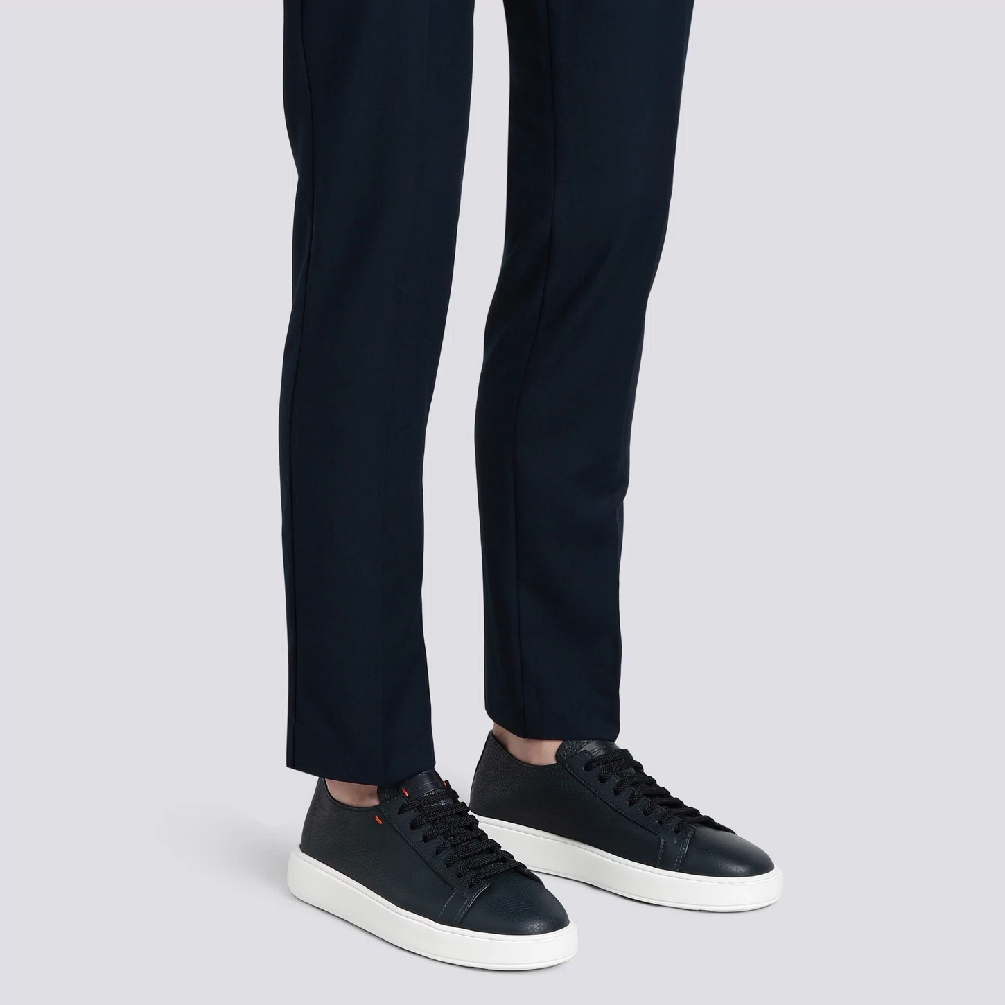 Sneakers da uomo in pelle blu martellata - immagine 5