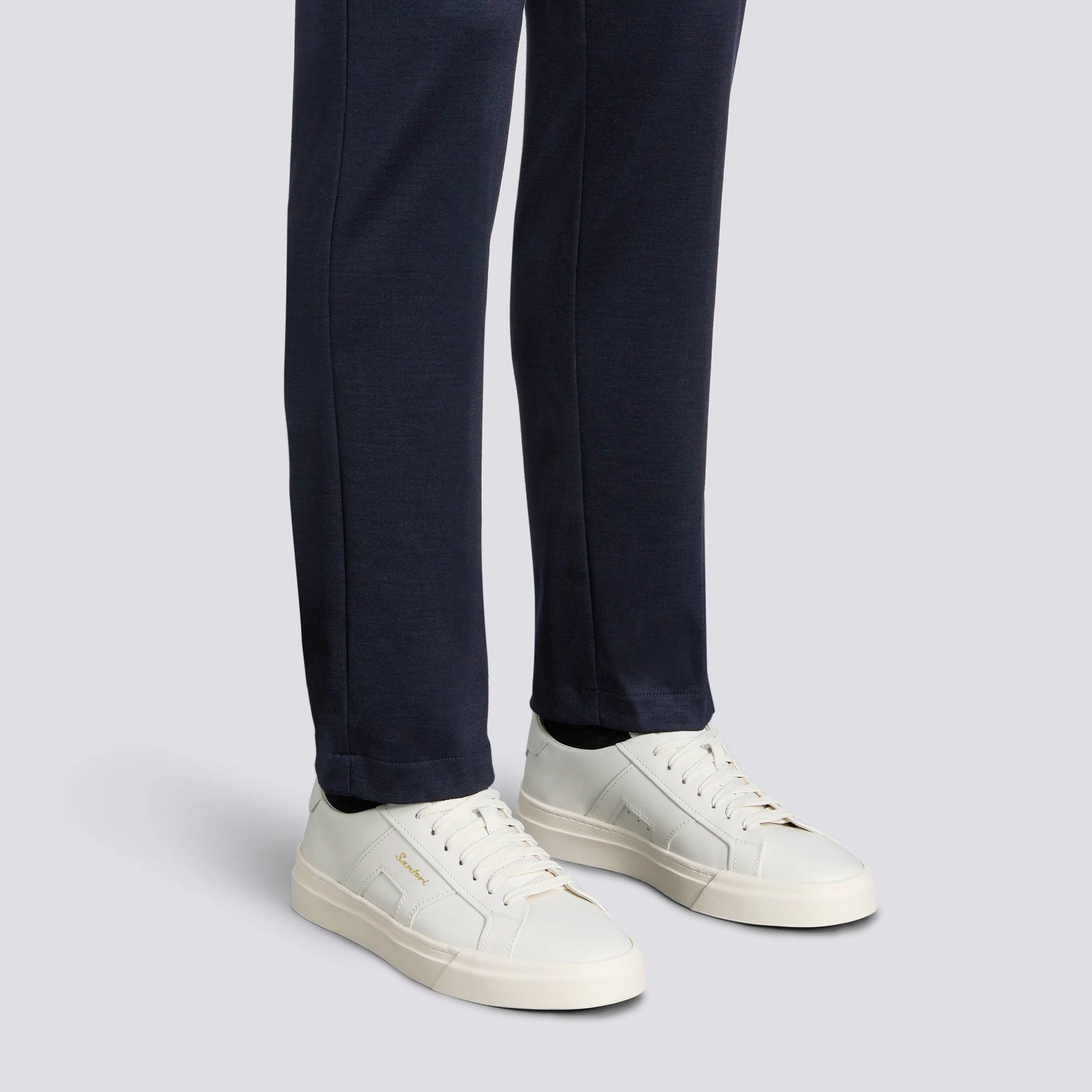 Sneakers da uomo in pelle bianca con doppia fibbia - immagine 5